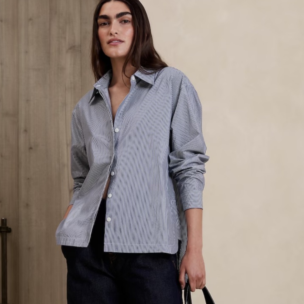 Banana Republic Cropped shirt striped